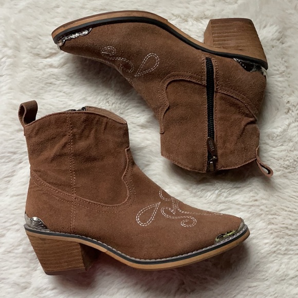 Spell | Cactus Rose Tan Suede Ankle Boots | 39 - Picture 9 of 16